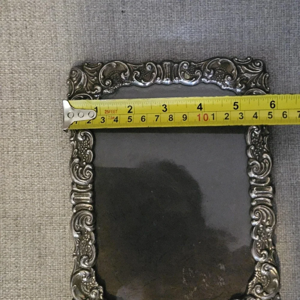 Baroque by Wallace silverplated Decorative Free standing Picture Frame Style 766